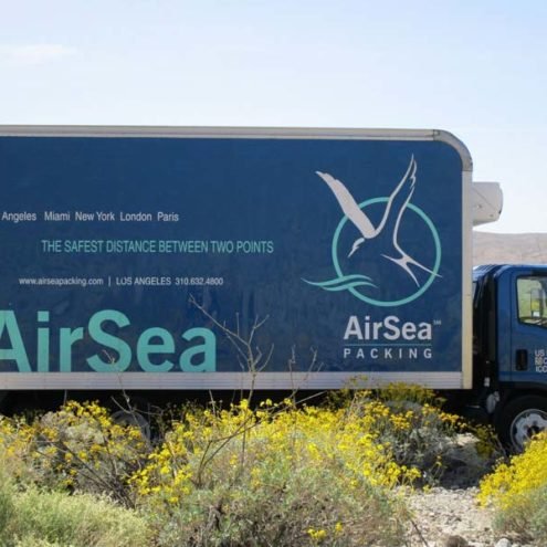 white-glove-delivery-los-angeles-495x495